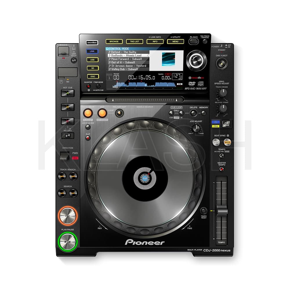 PLAYER PIONEER DJ CDJ 2000 NEXUS IN USO DURANTE UN EVENTO DISPONIBILE PER IL NOLEGGIO A MILANO CON FUNZIONI AVANZATE